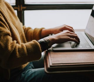christin-hume-mfB1B1s4sMc-unsplash